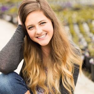 Meet your Posher, April